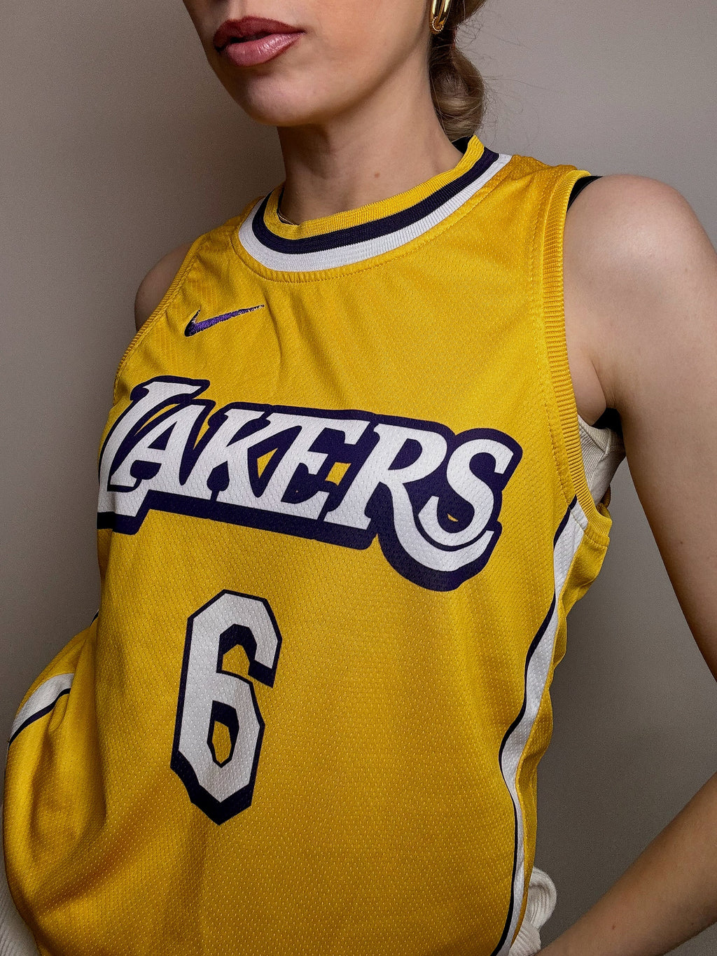Gelbes NIKE x LAKERS Basketballtrikot S