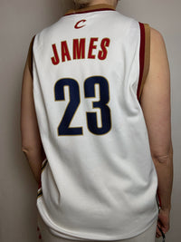 Maillot de Basketball blanc CHAMPION x CAVS S