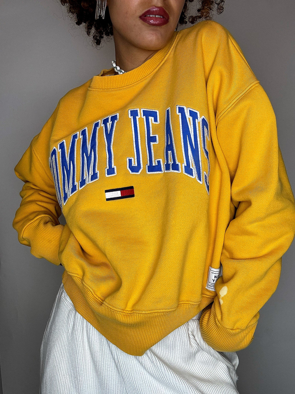 Sweat jaune TOMMY HILFIGER S vintage