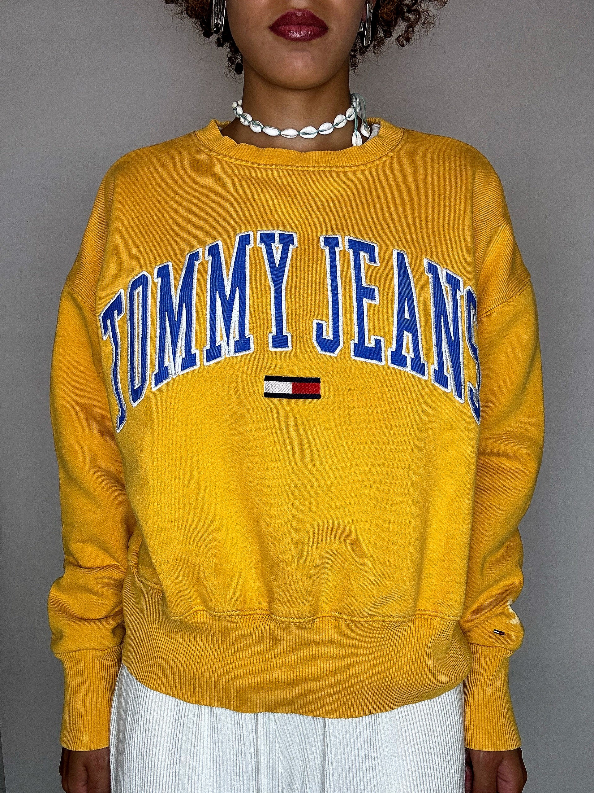 Sweat jaune TOMMY HILFIGER S vintage