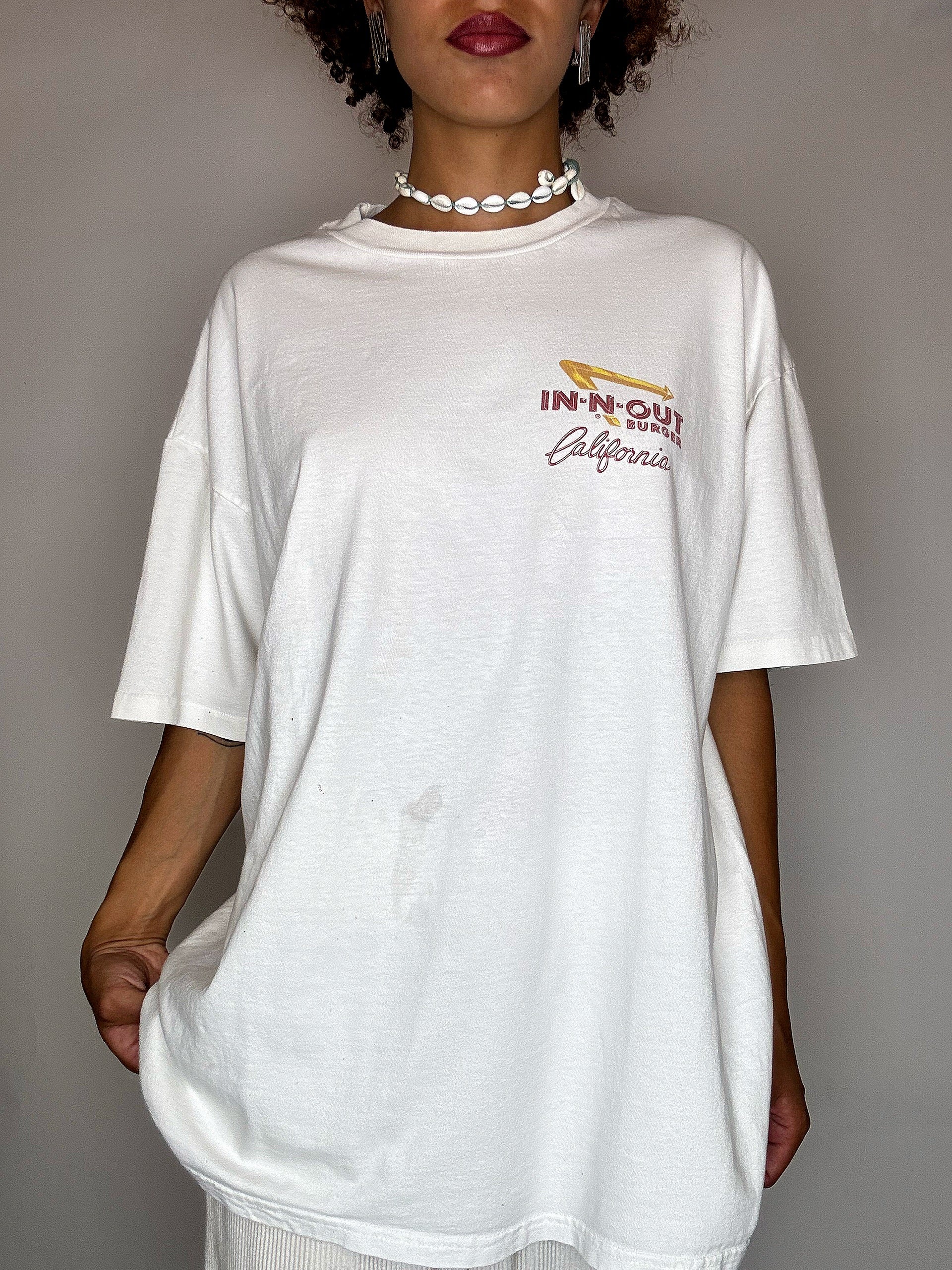Vintage white IN AND OUT T-shirt XL