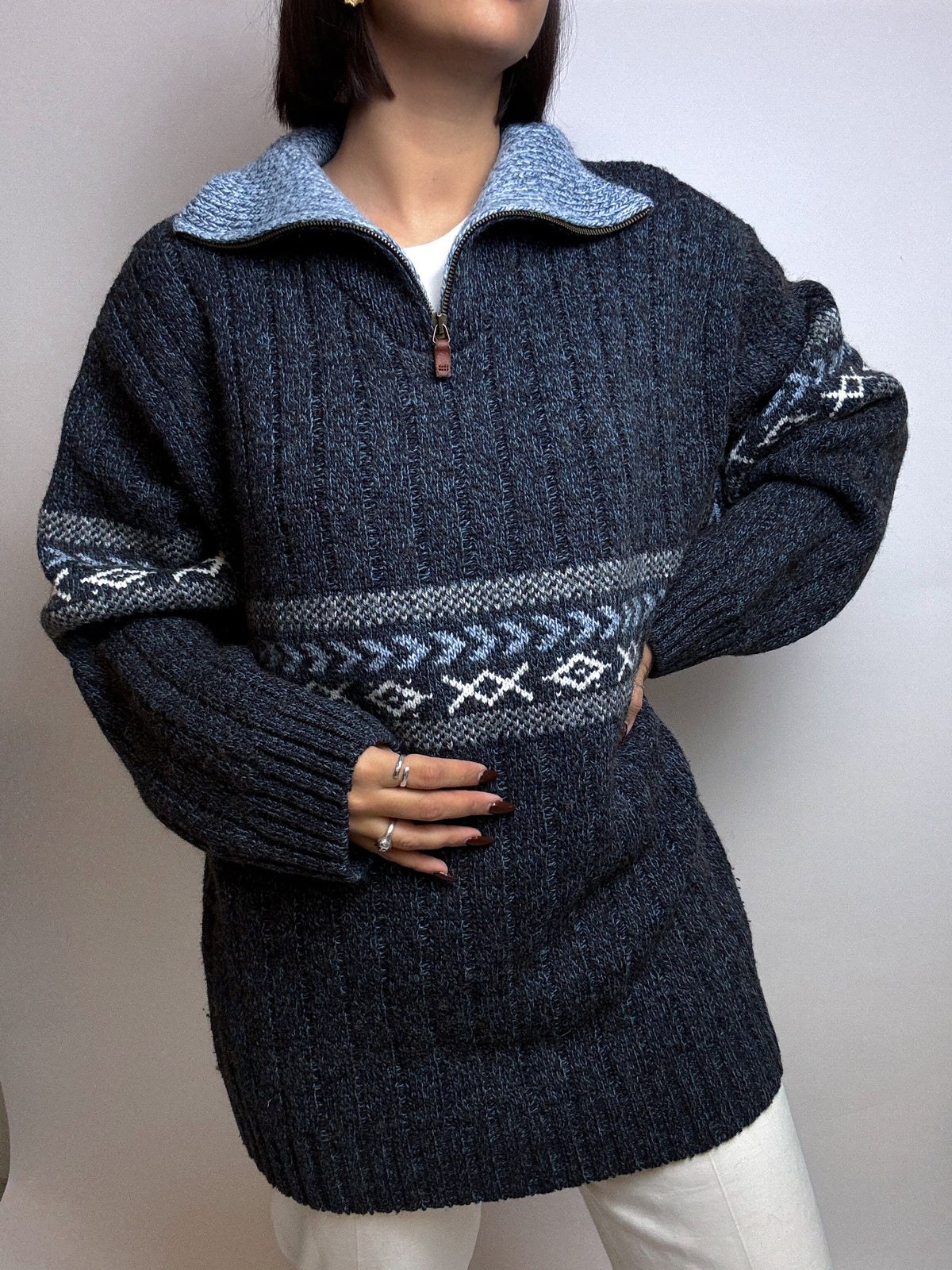 Vintage blue zipped wool sweater L