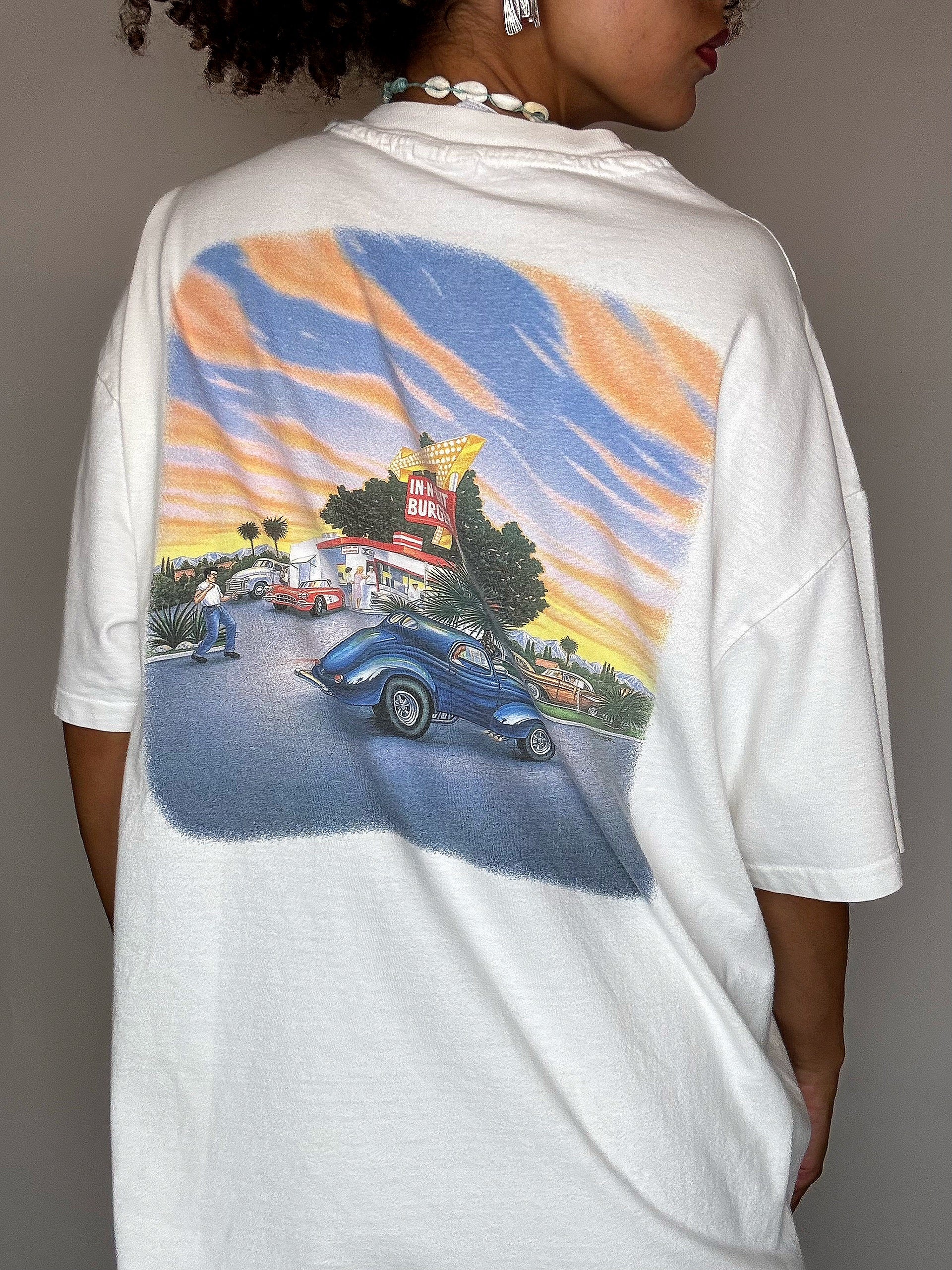 Vintage white IN AND OUT T-shirt XL