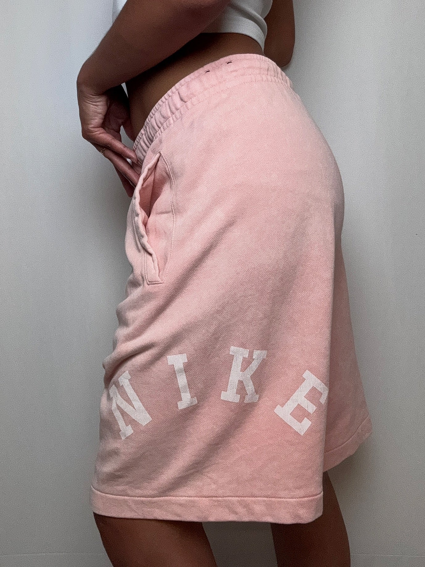 Short de sport rose Nike M/L vintage