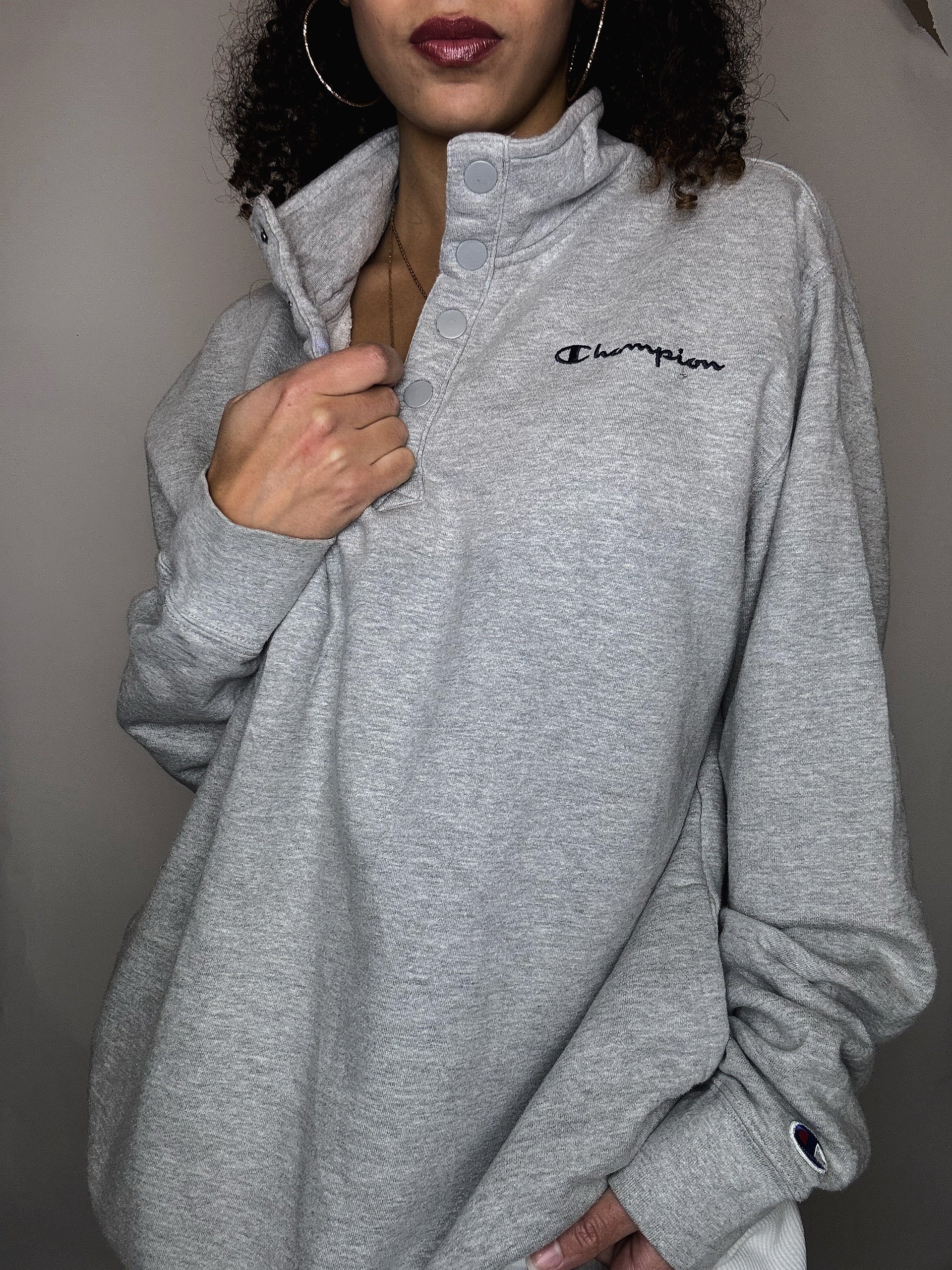 Sweat gris à bouton Champion L vintage