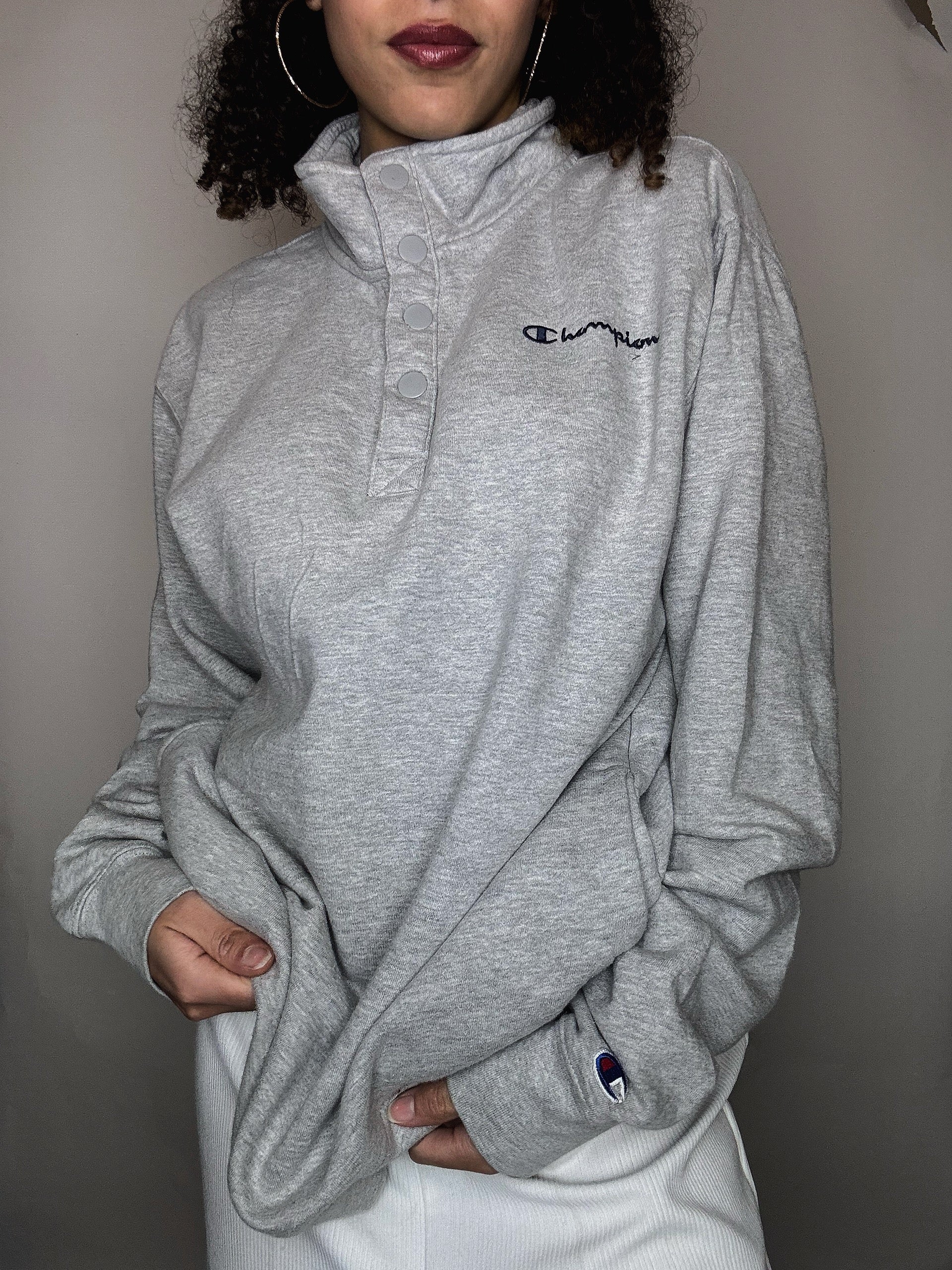 Sweat gris à bouton Champion L vintage