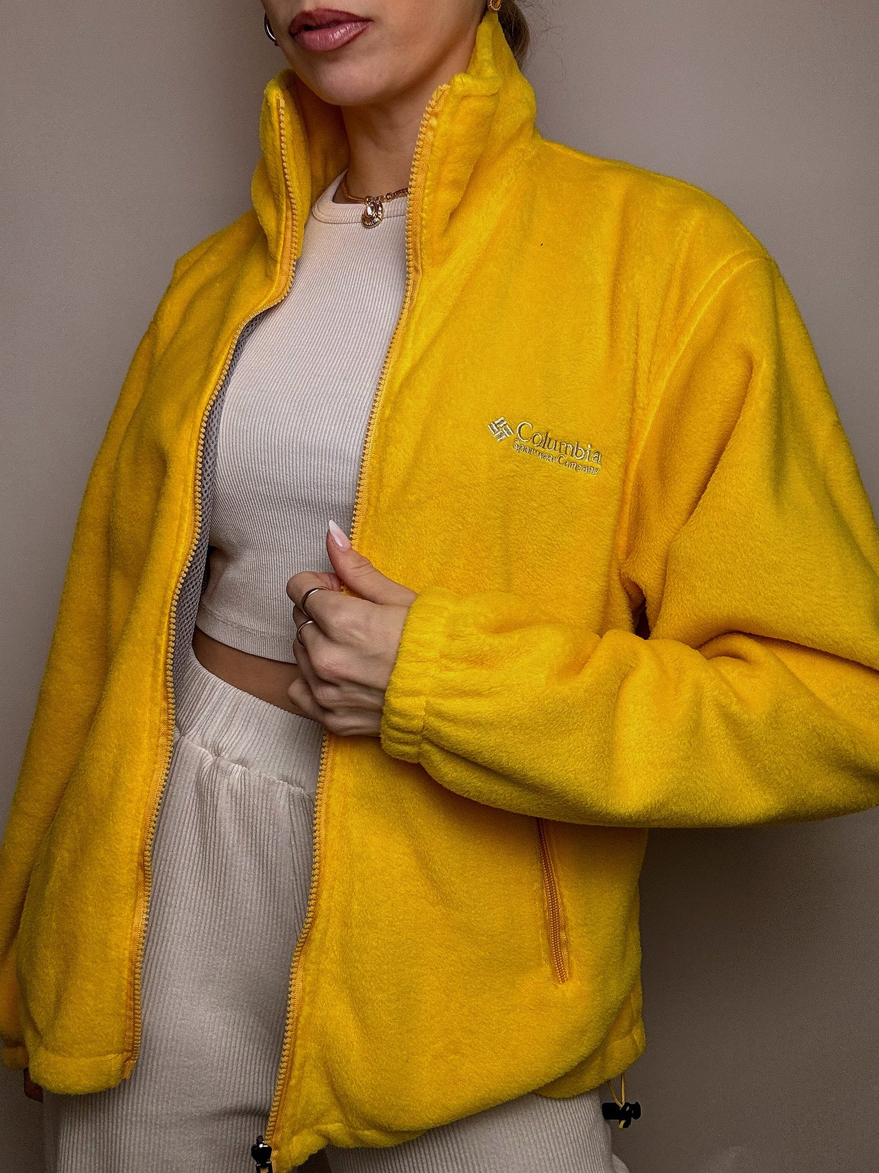 COLOMBIA L vintage yellow zip-up fleece