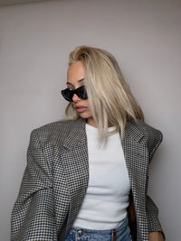 Blaue, recycelte, rechteckige Vintage-Brille mit blauen Gläsern 