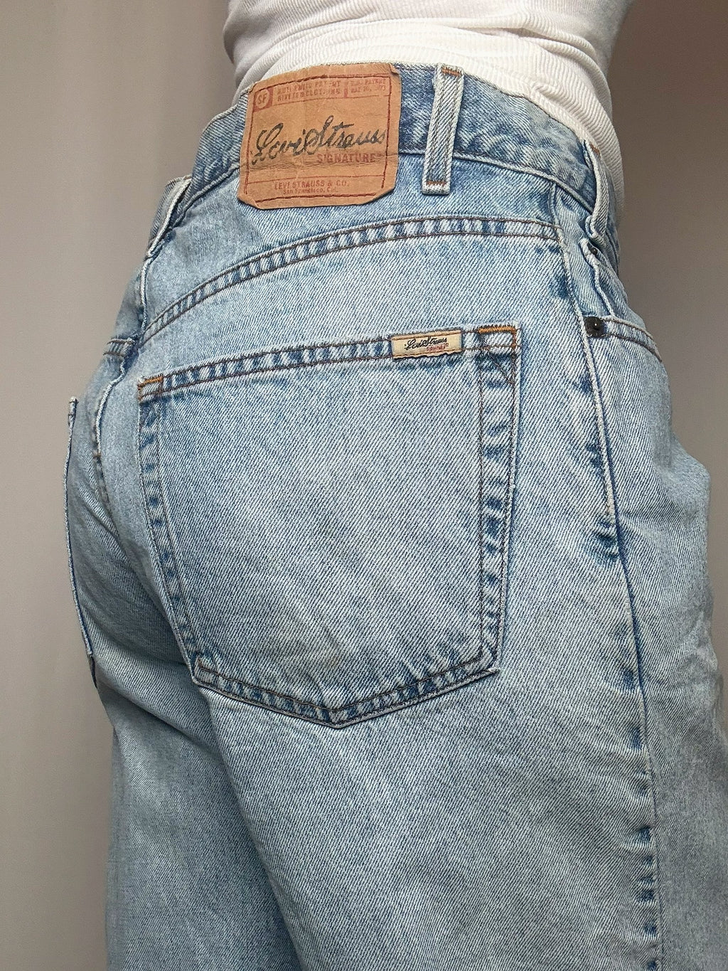 Vintage schwarze Ledertasche mit Schulterriemen