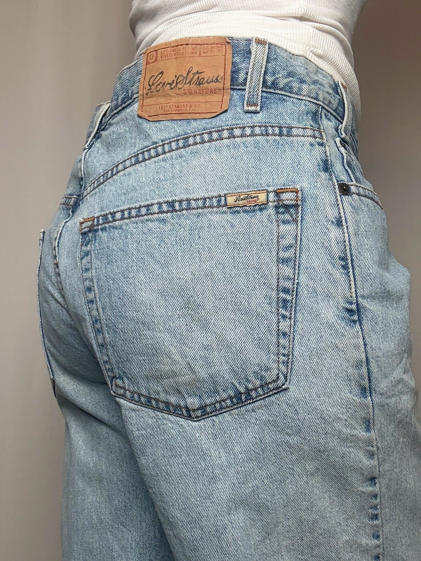 Vintage schwarze Ledertasche mit Schulterriemen
