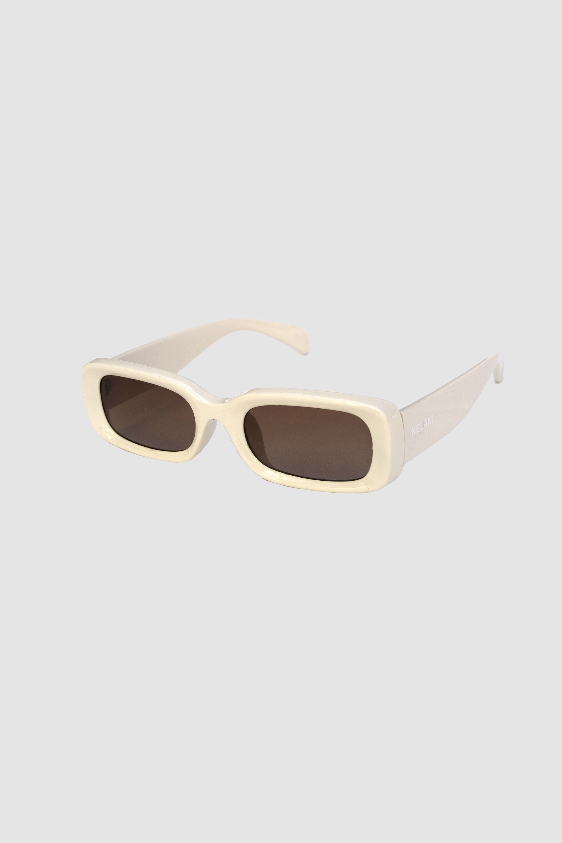 Blaue, recycelte, rechteckige Vintage-Brille mit blauen Gläsern 