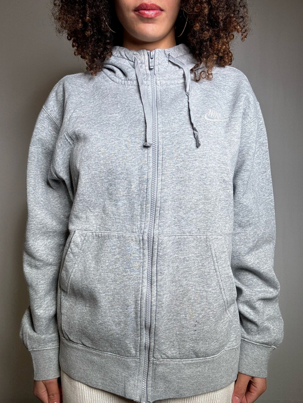 Nike gray zipped vintage jacket M