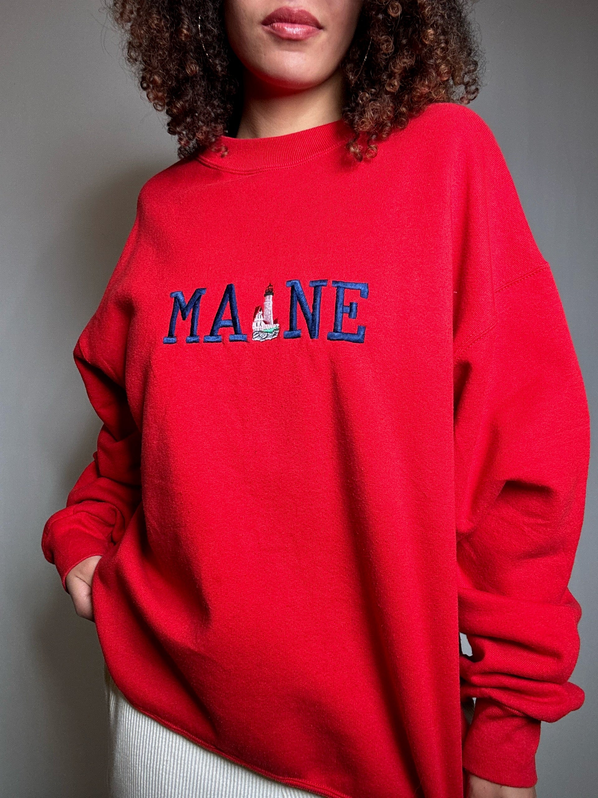 Sweat rouge brodé L vintage
