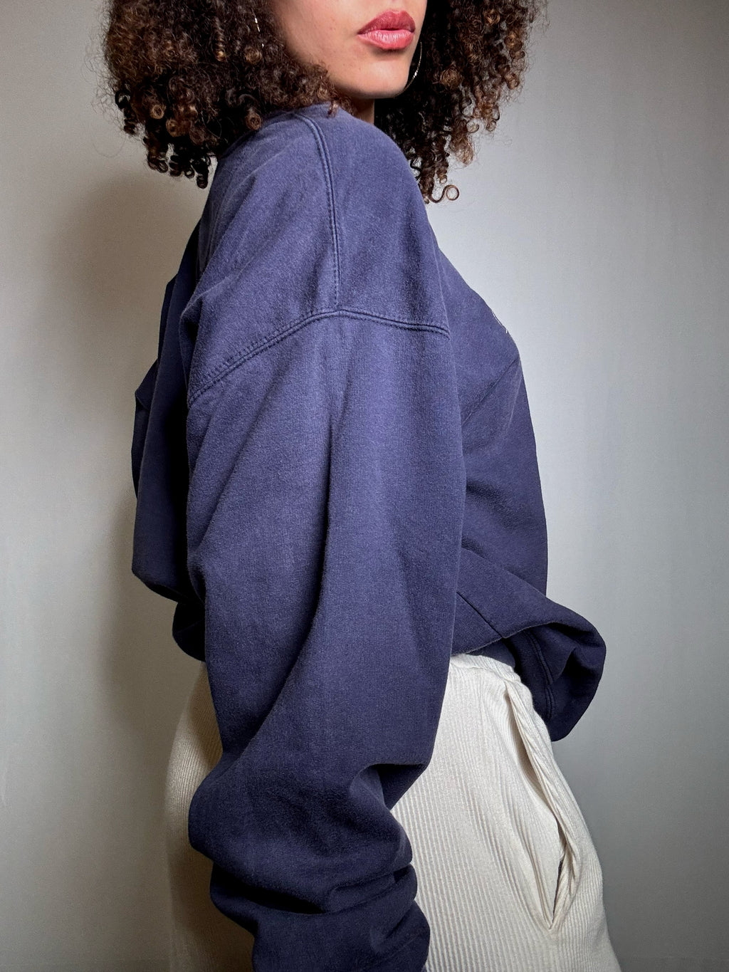Sweat brodé marine L vintage