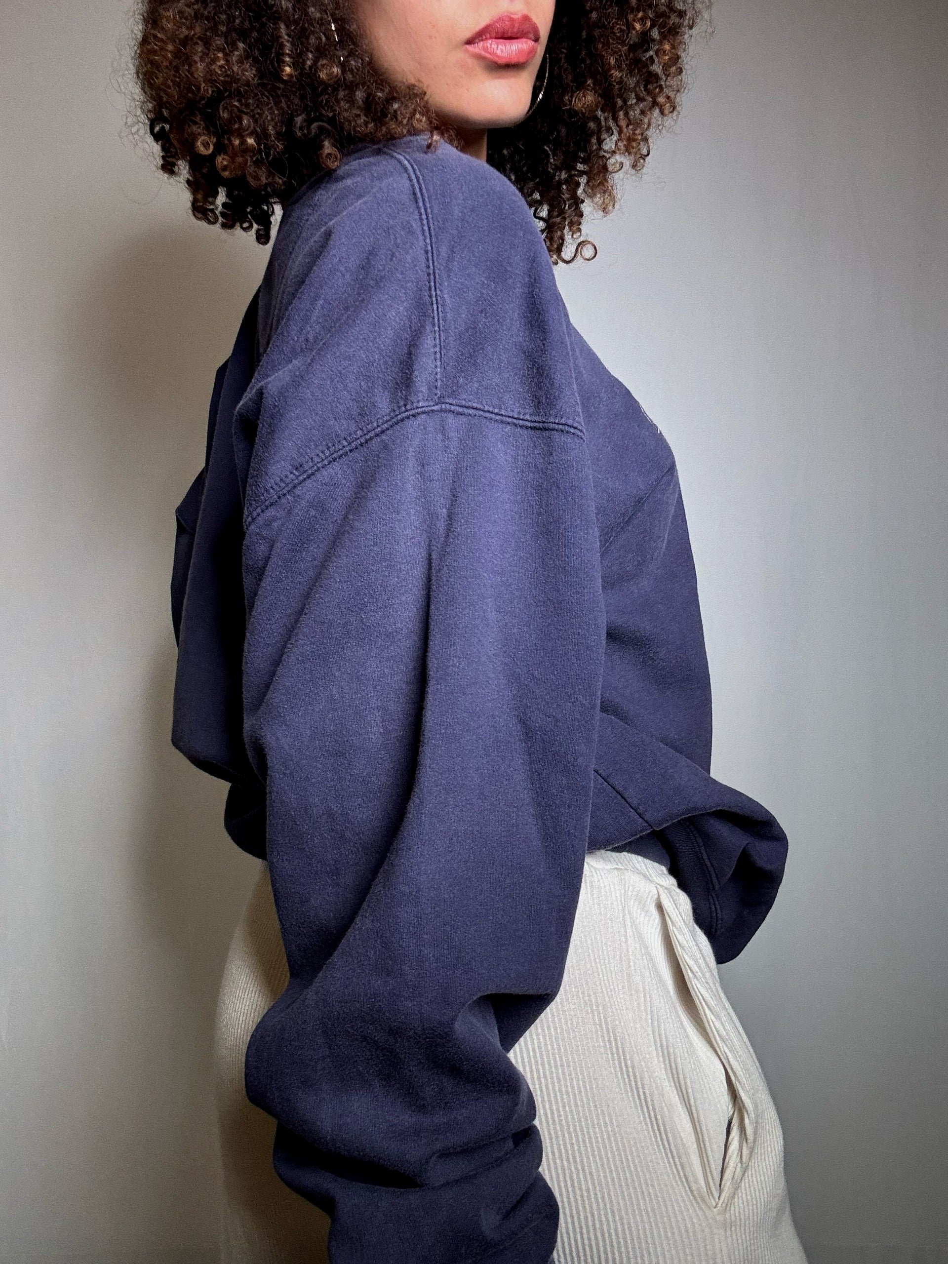 Sweat brodé marine L vintage