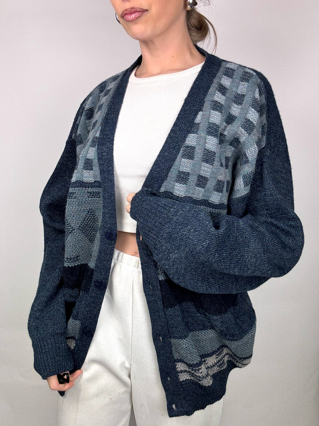 IZOD L vintage blue pattern cardigan