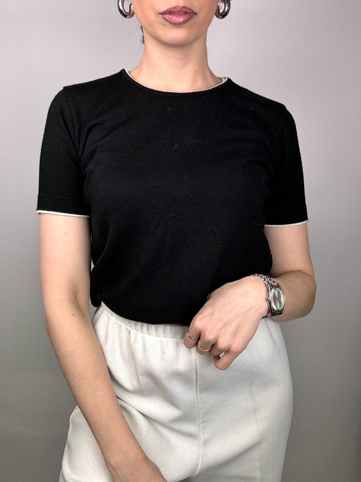 Vintage S black short sleeve crew neck sweater