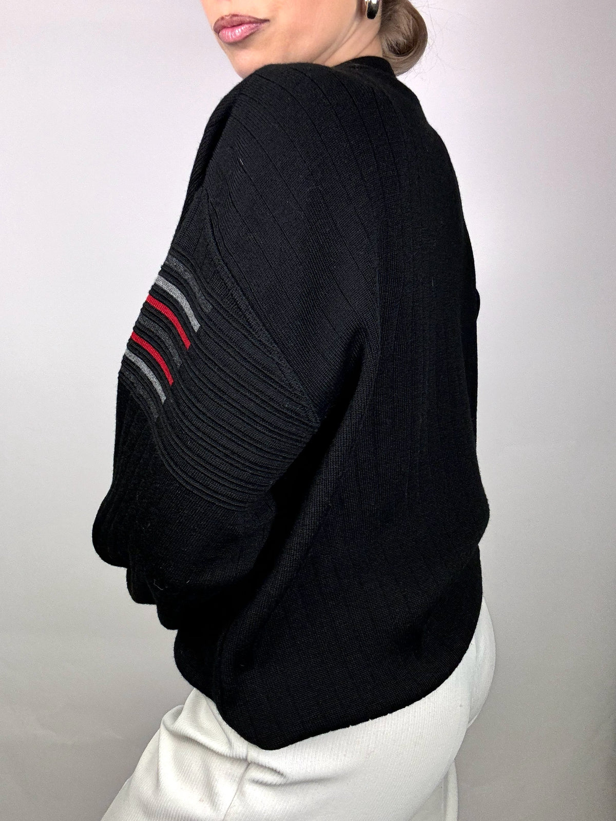 Black cardigan with stripes on the sleeves L/XL vintage