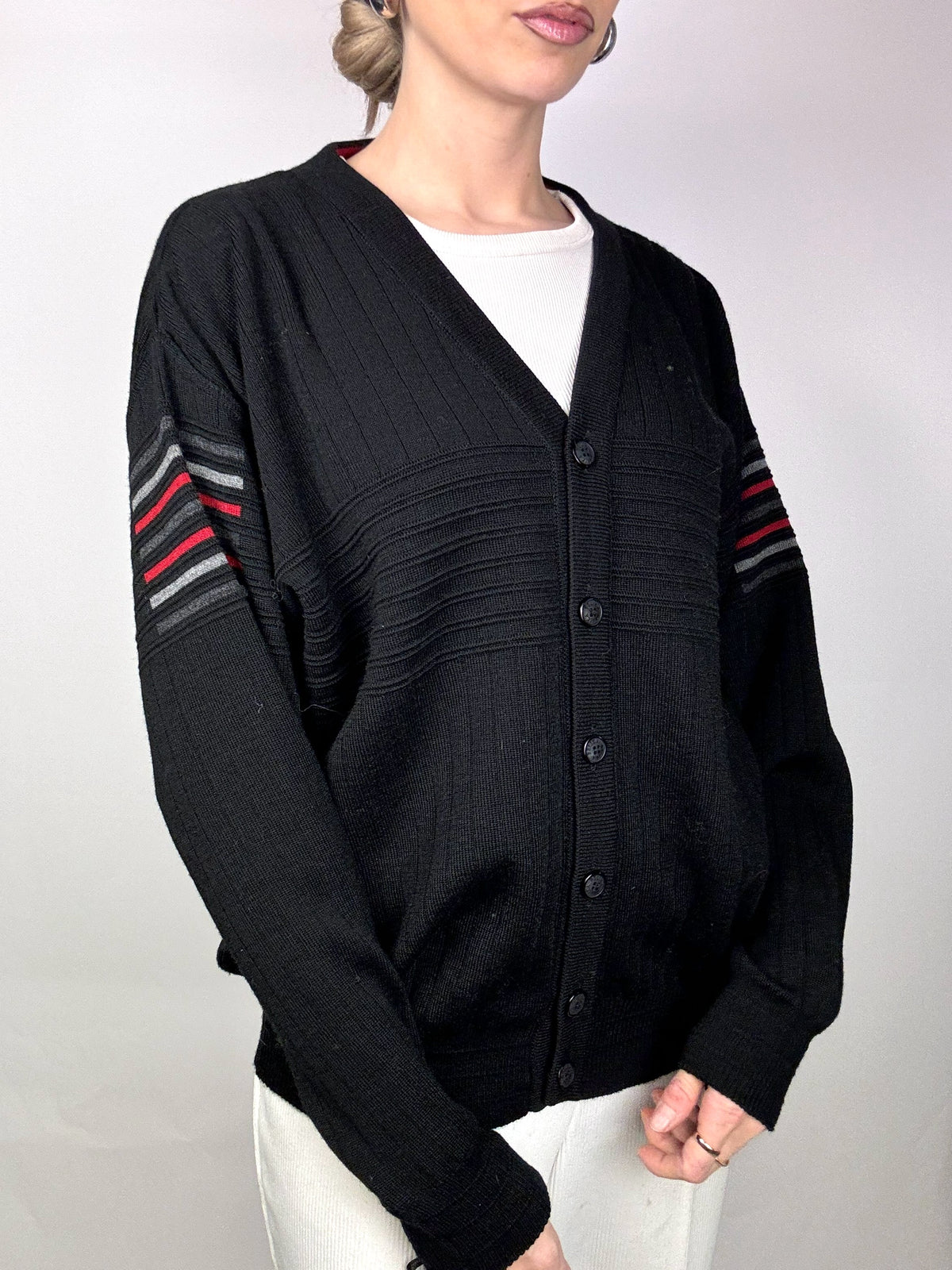 Black cardigan with stripes on the sleeves L/XL vintage