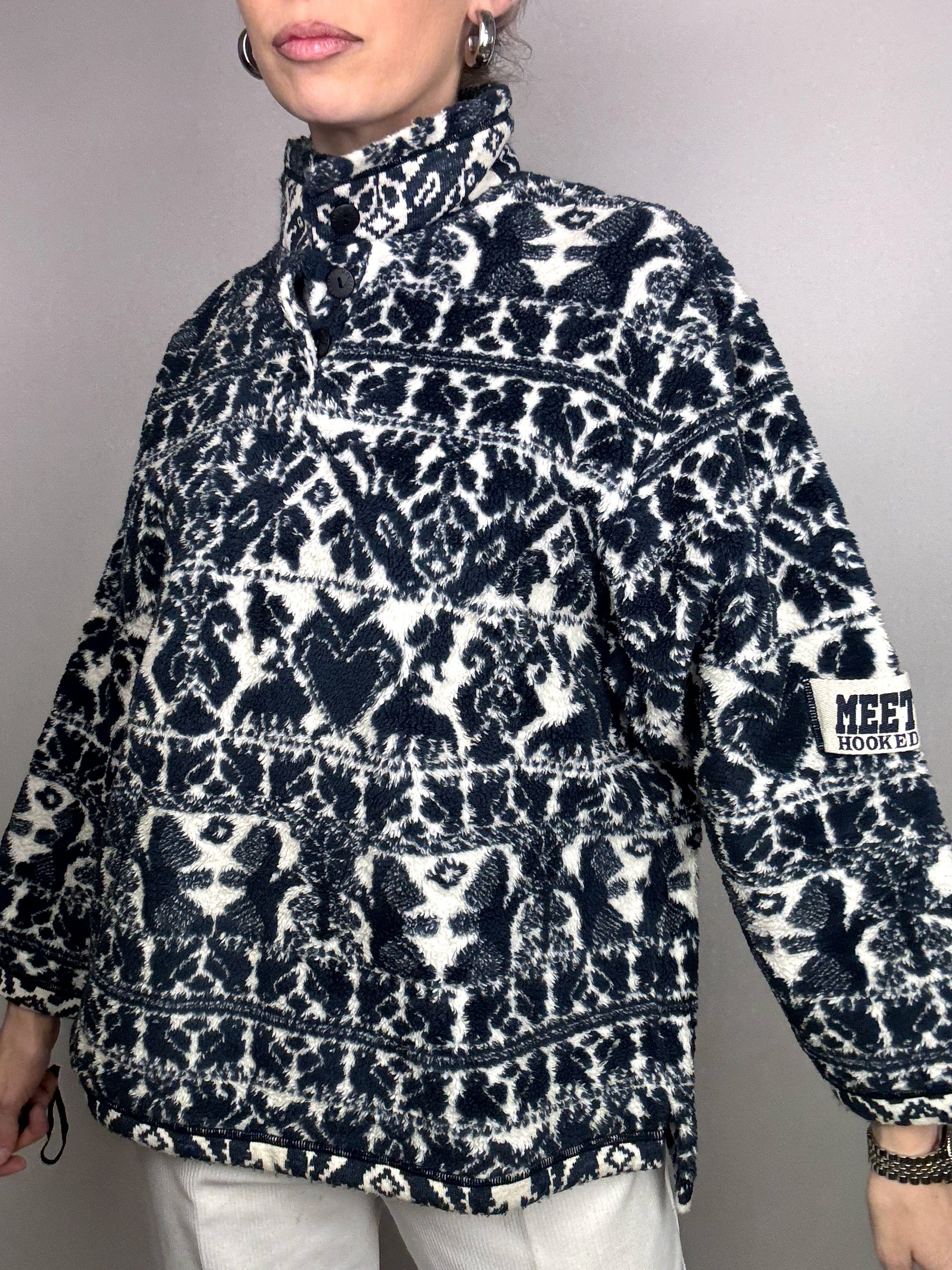 Vintage M Black and White Patterned Thick Fleece
