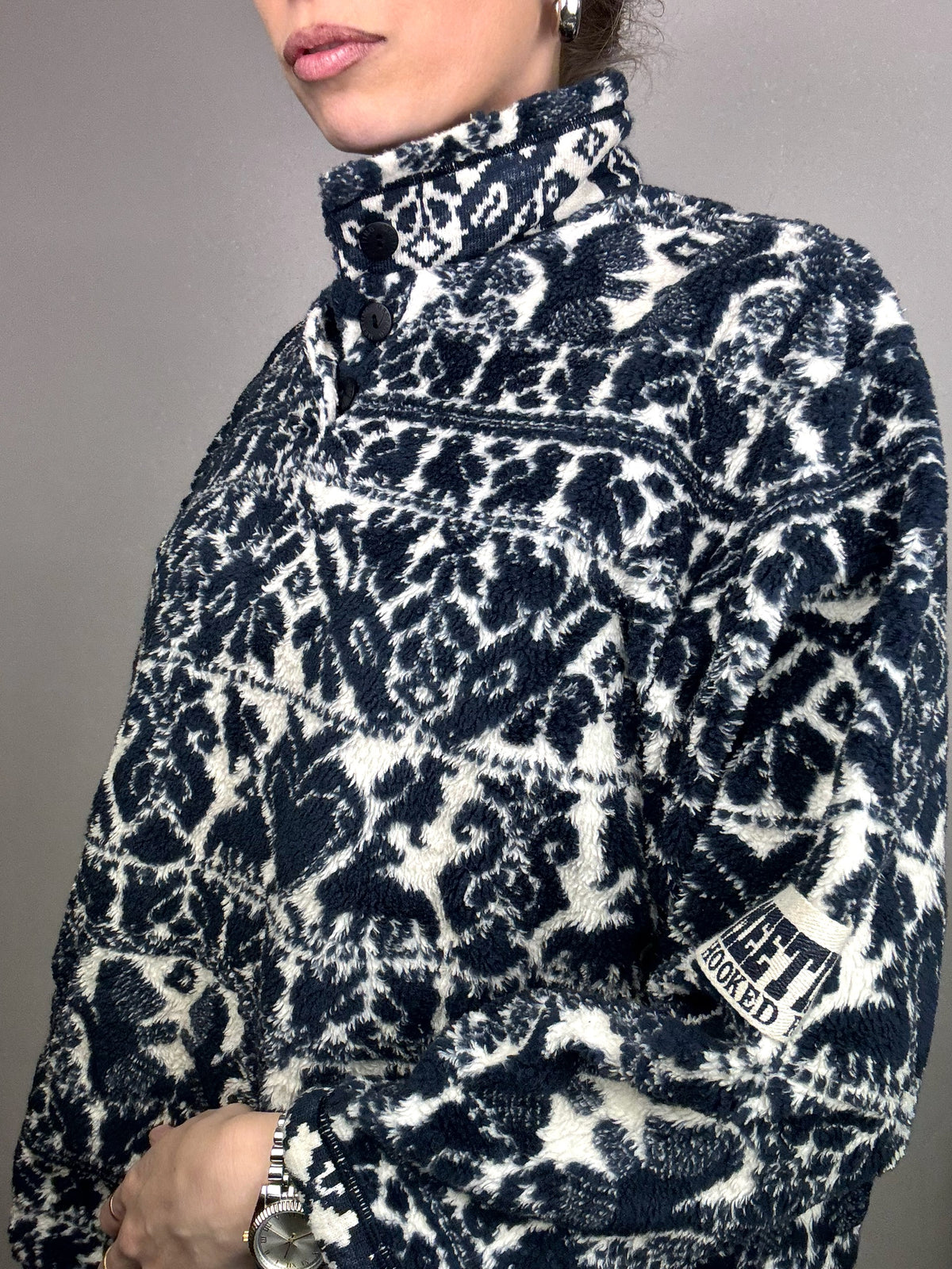 Vintage M Black and White Patterned Thick Fleece