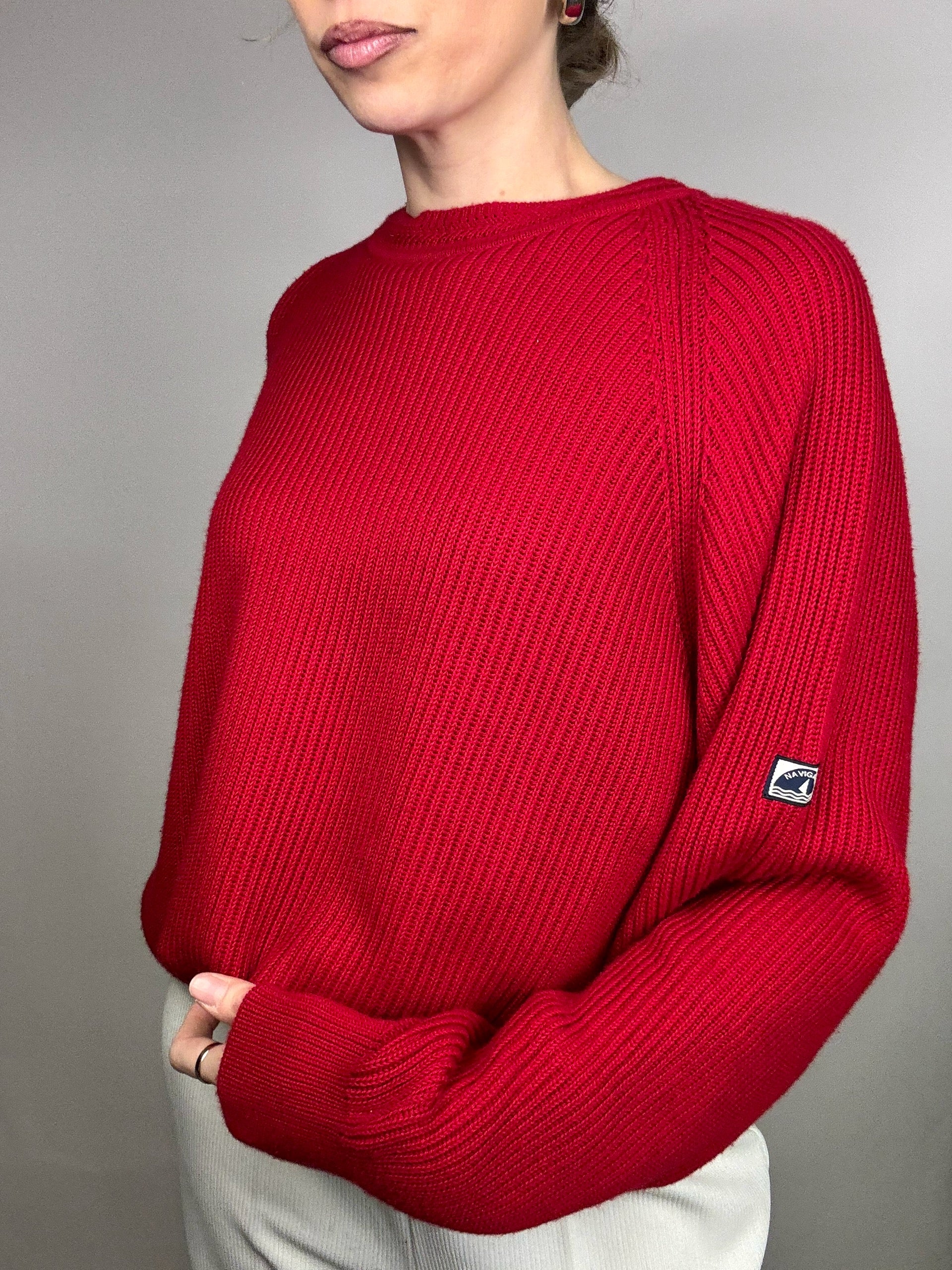 Vintage red crew neck sweater L