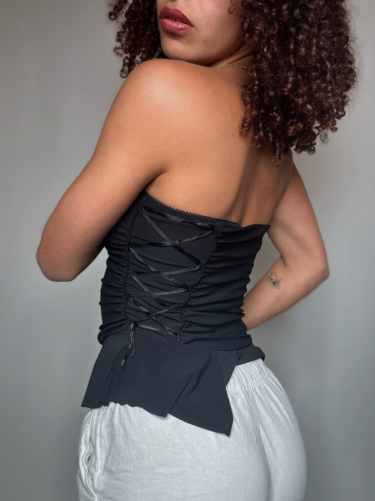 Top bustier noir avec détails S vintage