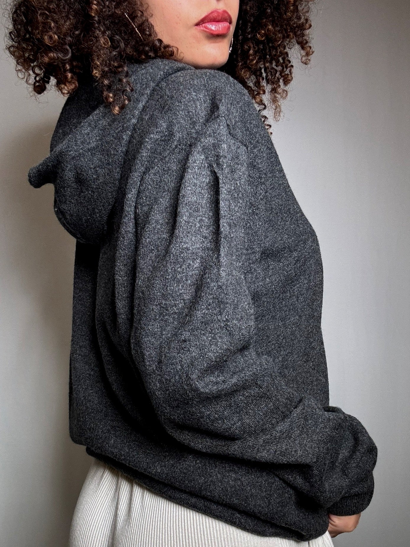 Pull à capuche gris XL Lacoste vintage