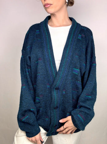 Cardigan bleu à motif L vintage