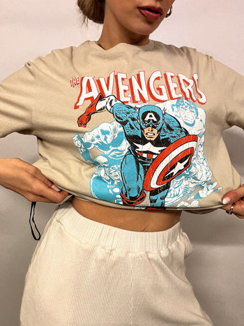 MARVEL x AVENGERS L vintage beige t-shirt 