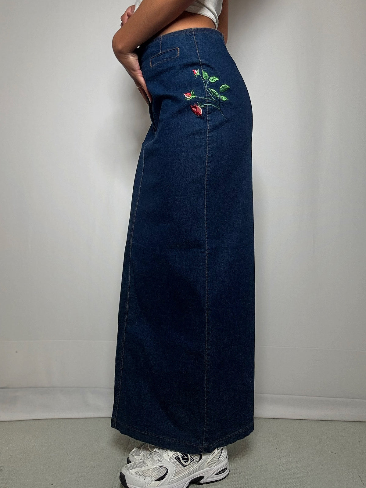 Jupe longue en denim brodée M/L vintage