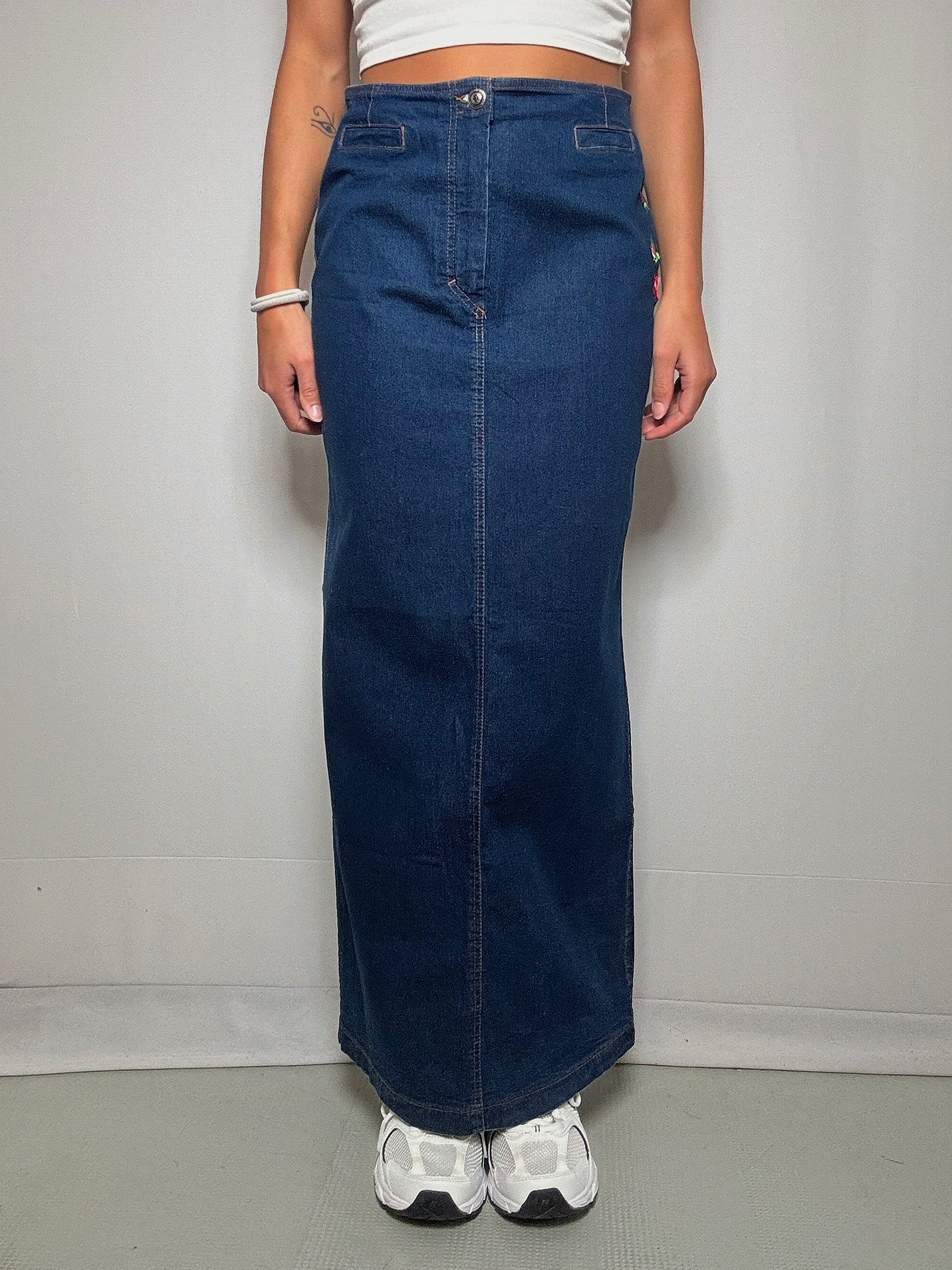 Jupe longue en denim brodée M/L vintage