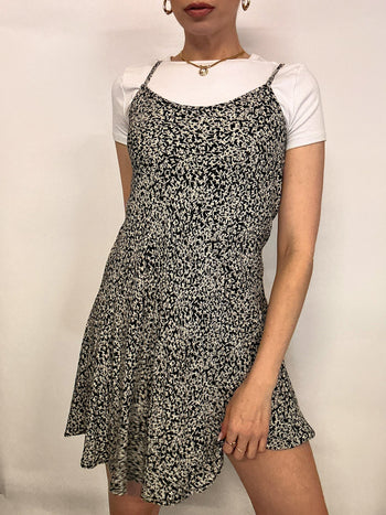 Black and white floral dress S/M vintage