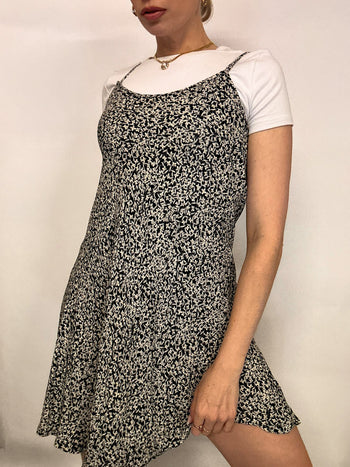 Black and white floral dress S/M vintage