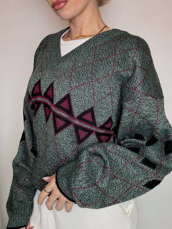 Vintage navy argyl knit sweater L