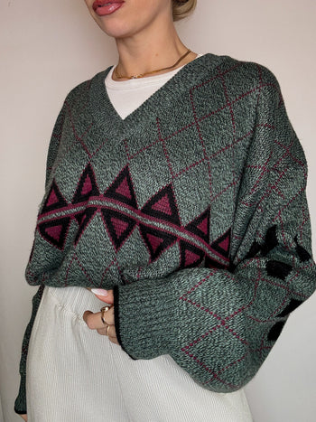 Vintage navy argyl knit sweater L