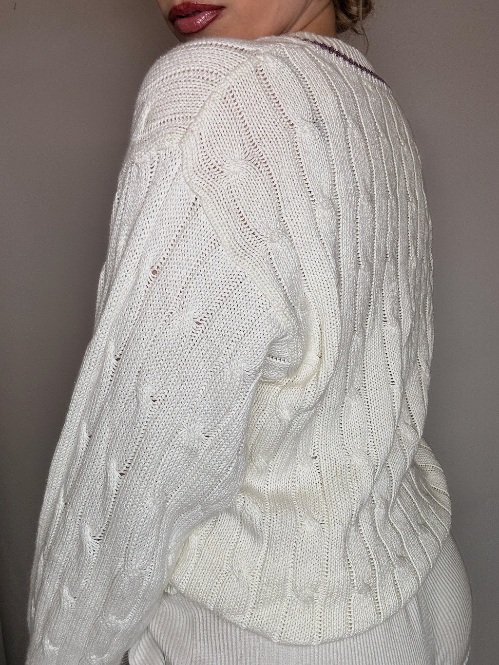 Vintage beige cricket sweater M