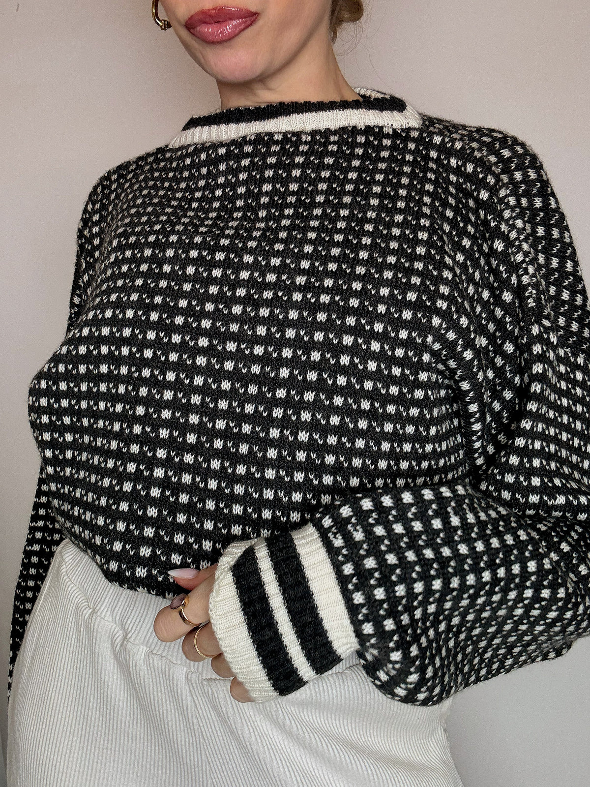Vintage Patterned Knit Crew Neck Sweater M/L