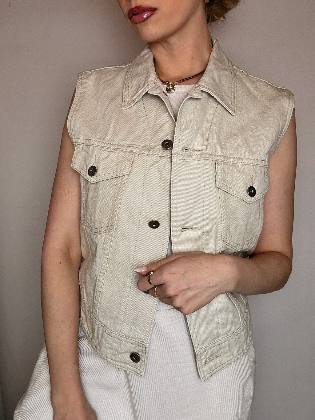 Vintage beige denim vest M