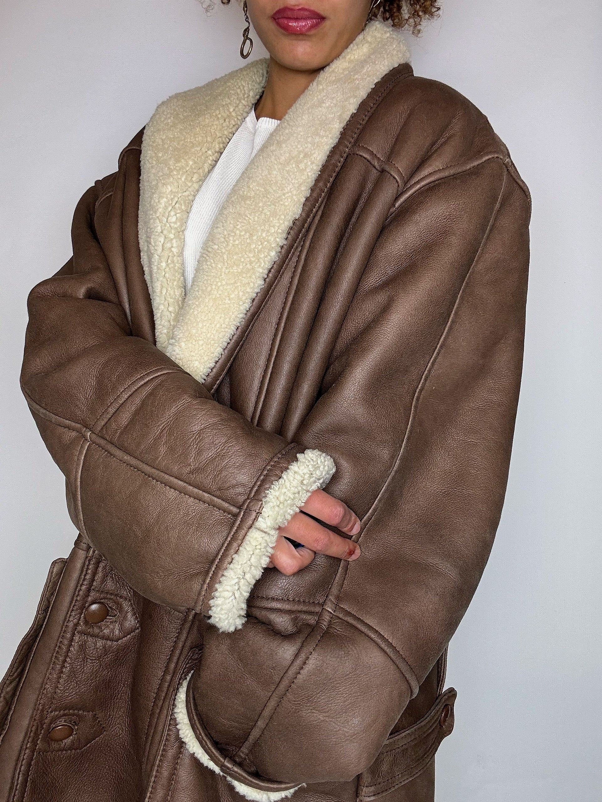 Manteau en peau de mouton retournée brun L vintage