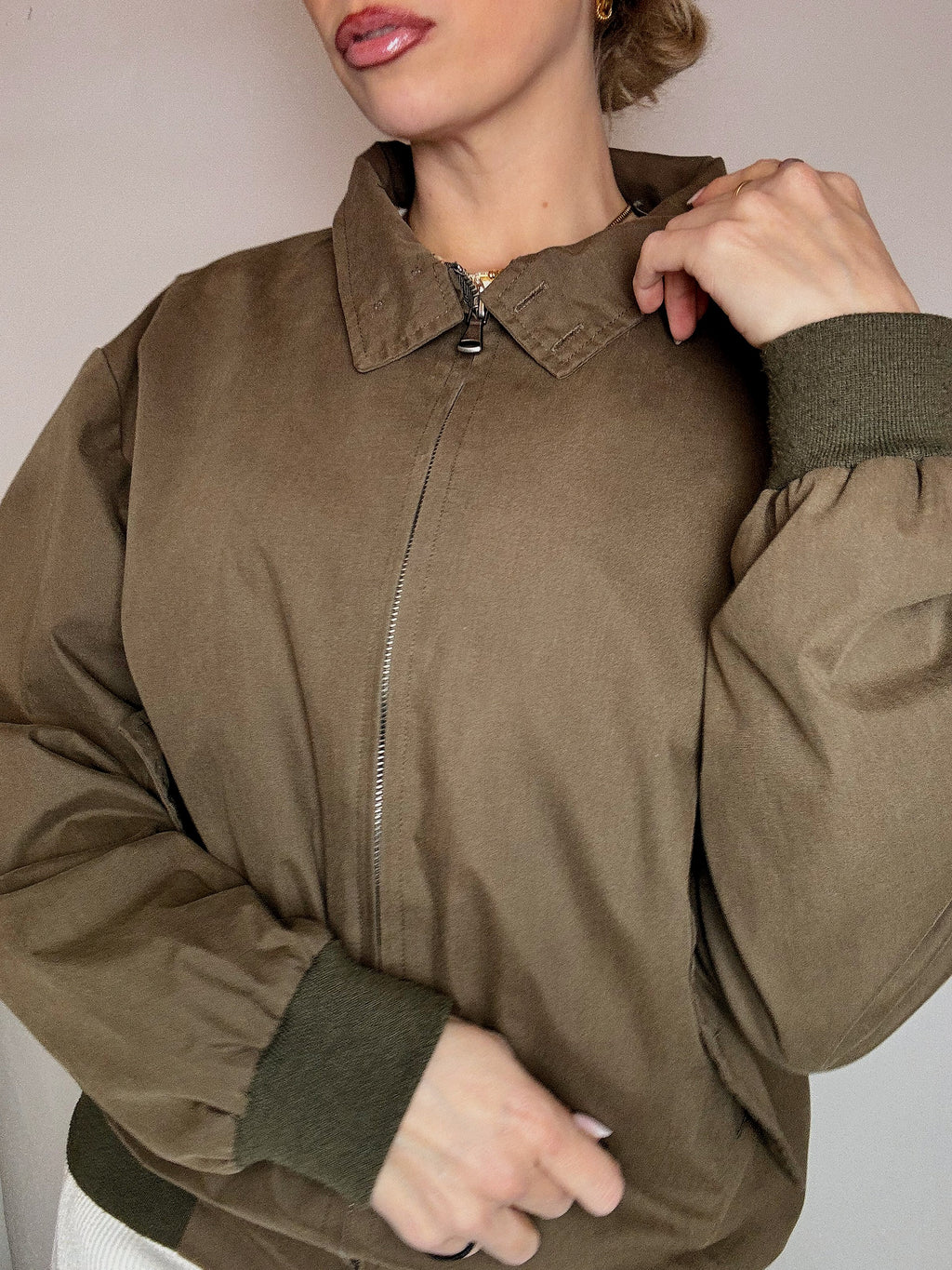 Vintage L/XL burgunderfarbene Seidenjacke