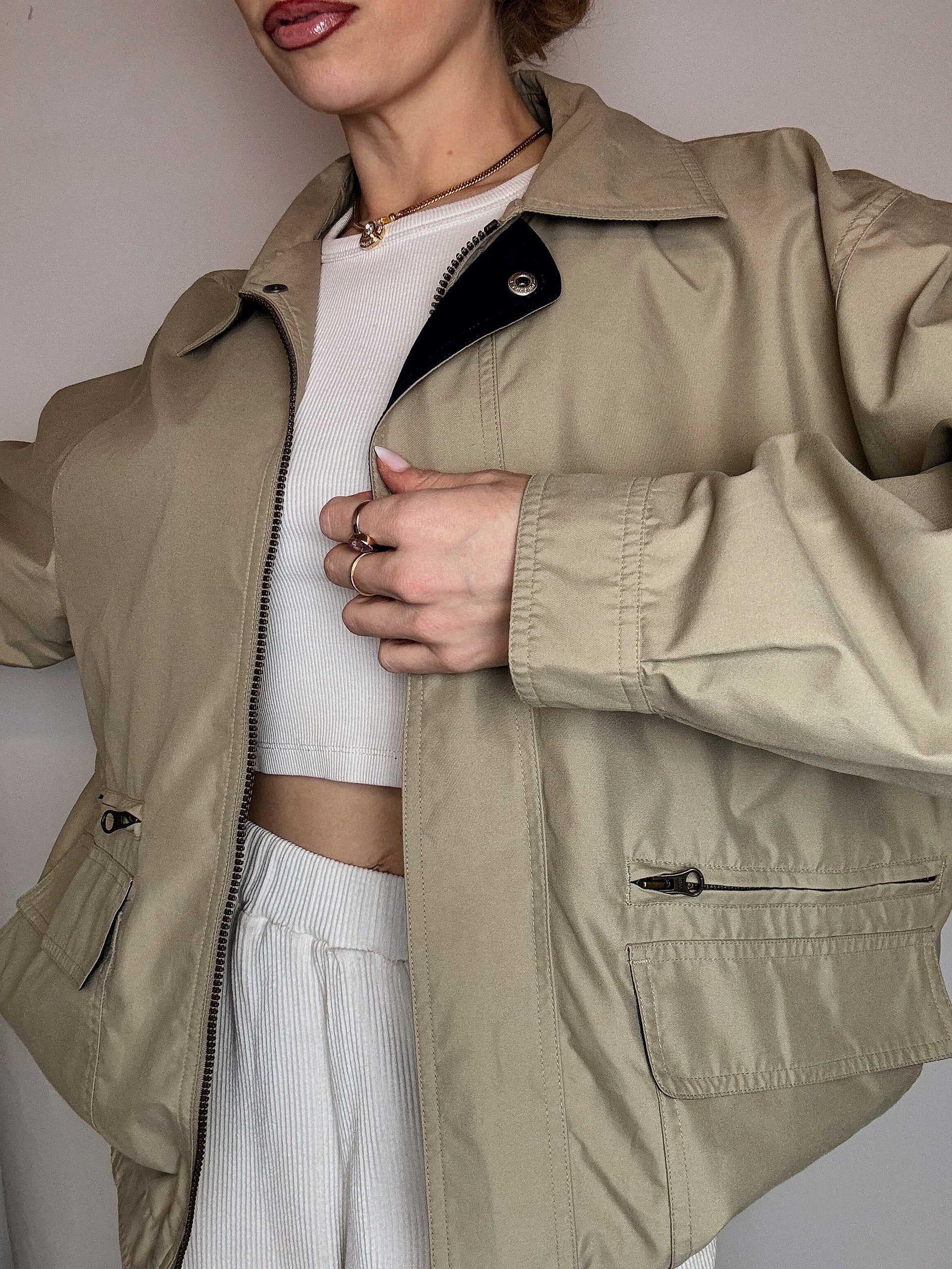 Vintage L/XL burgunderfarbene Seidenjacke