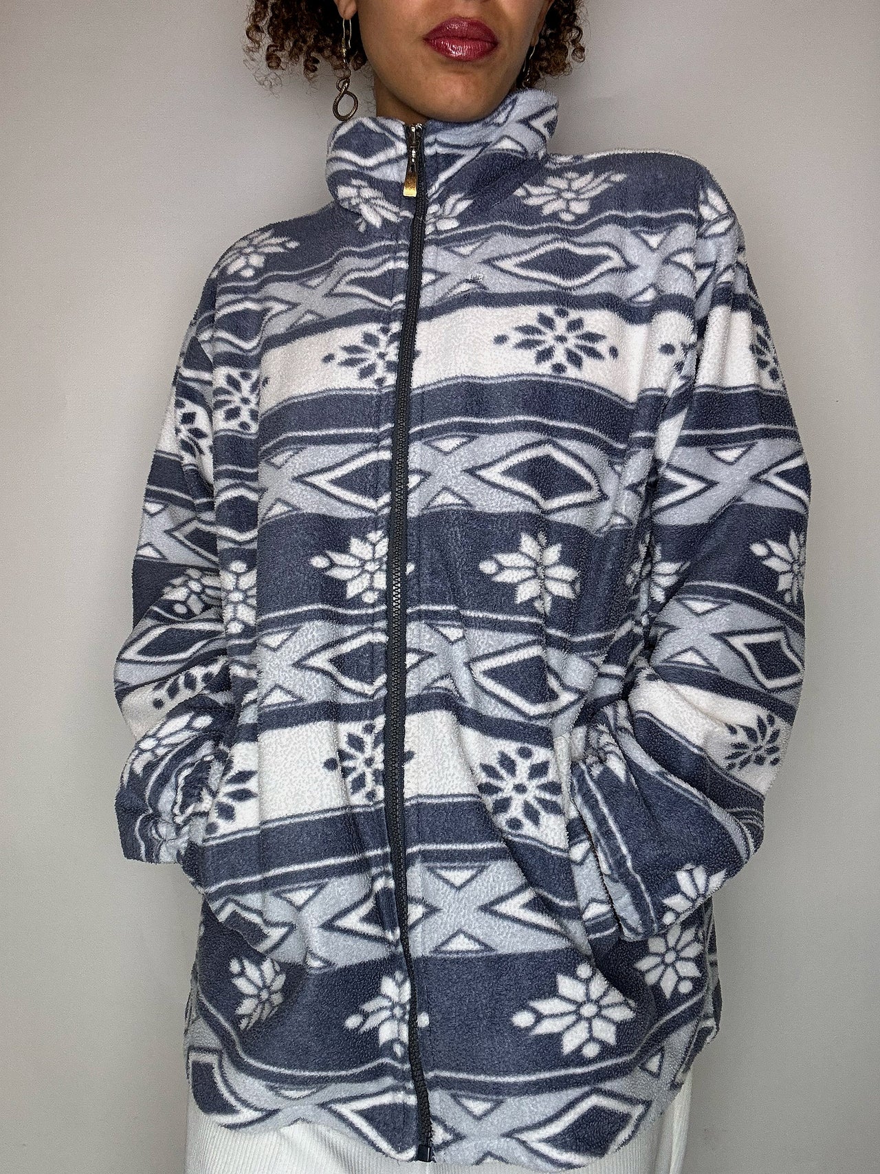 Polaire zippée graphique blanche et bleue M vintage