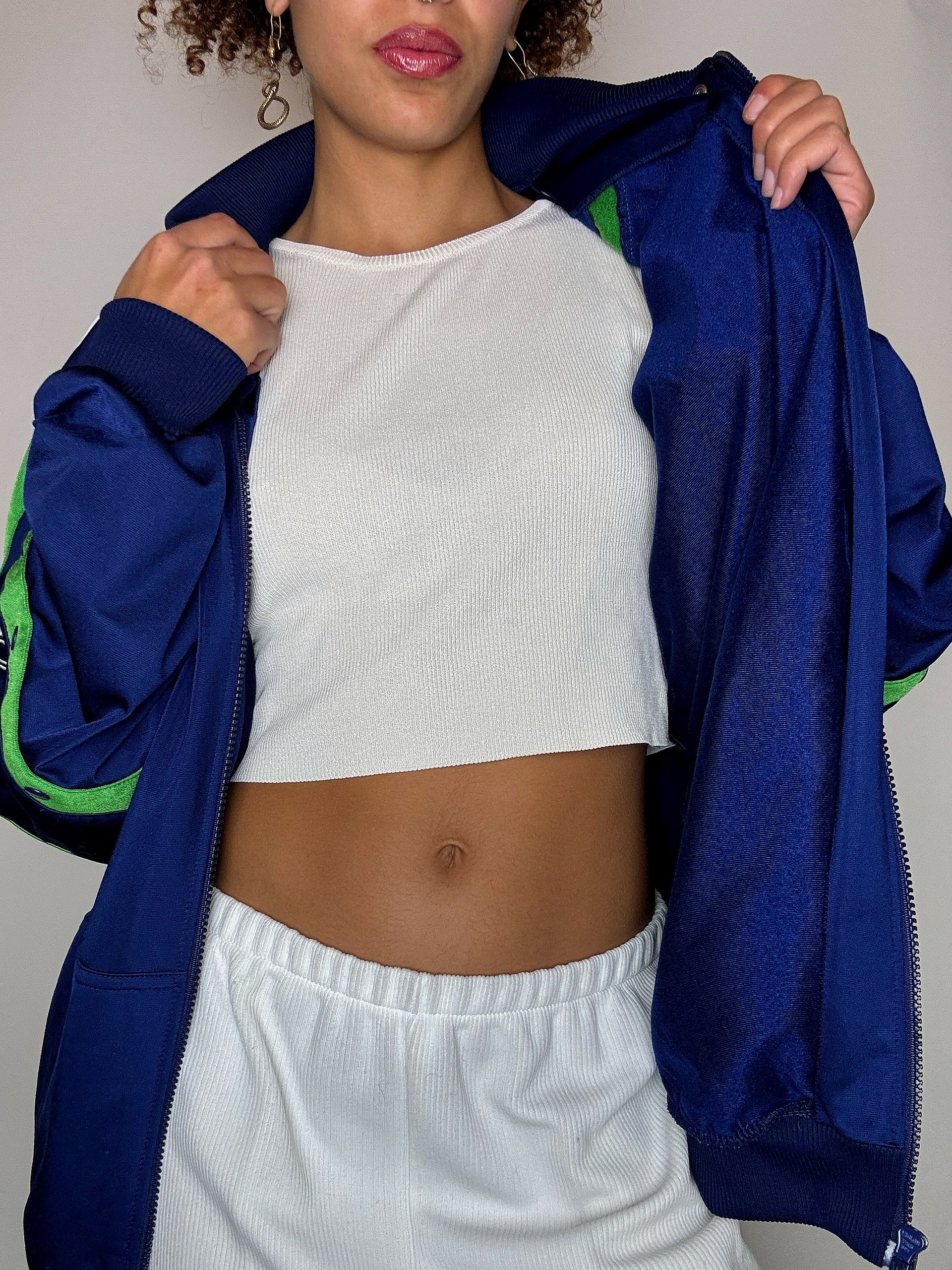 Vintage-Sportjacke von ADIDAS in Marineblau und Grün, Größe L