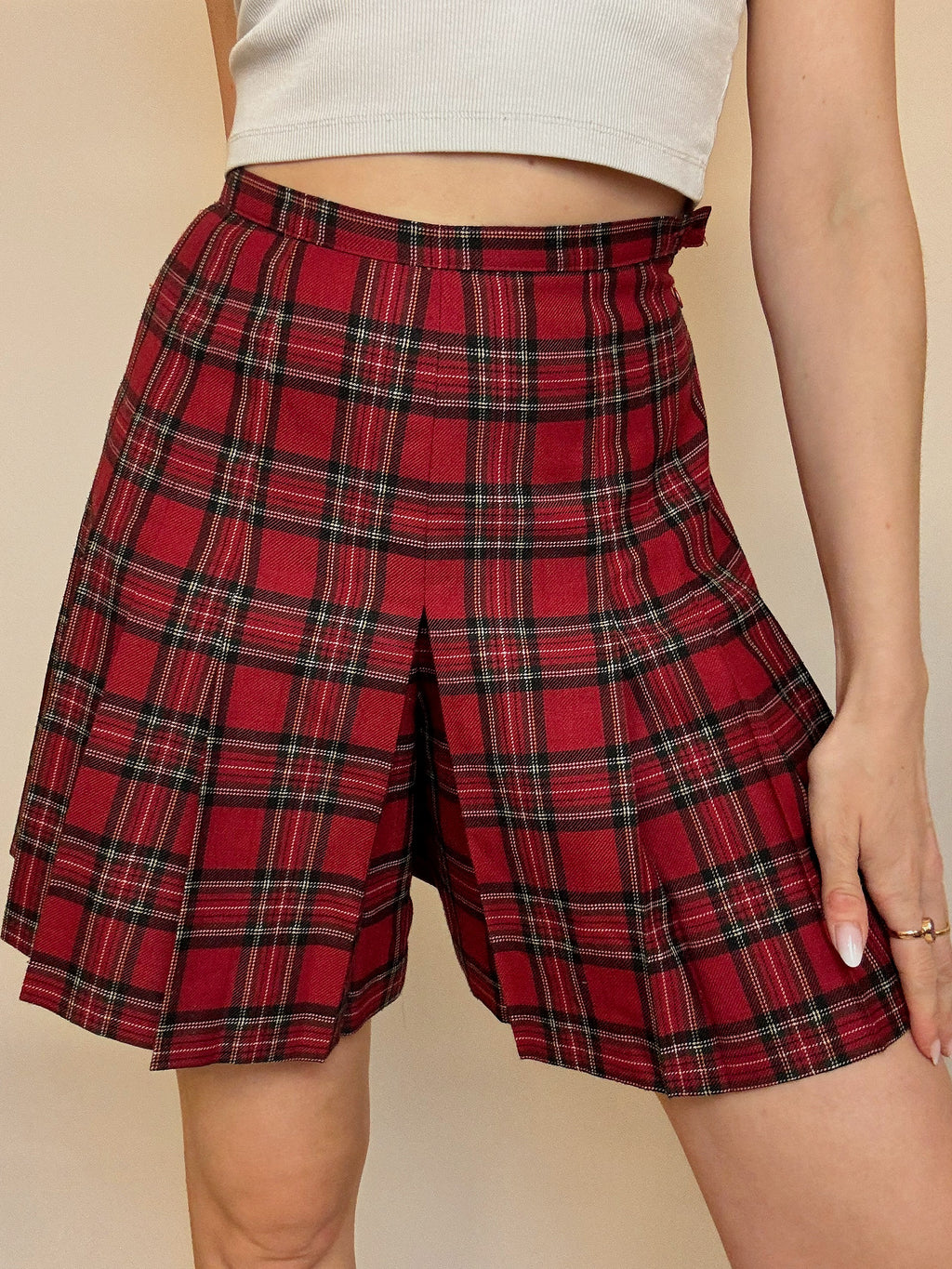 Vintage roter Karoskort, Größe S/M