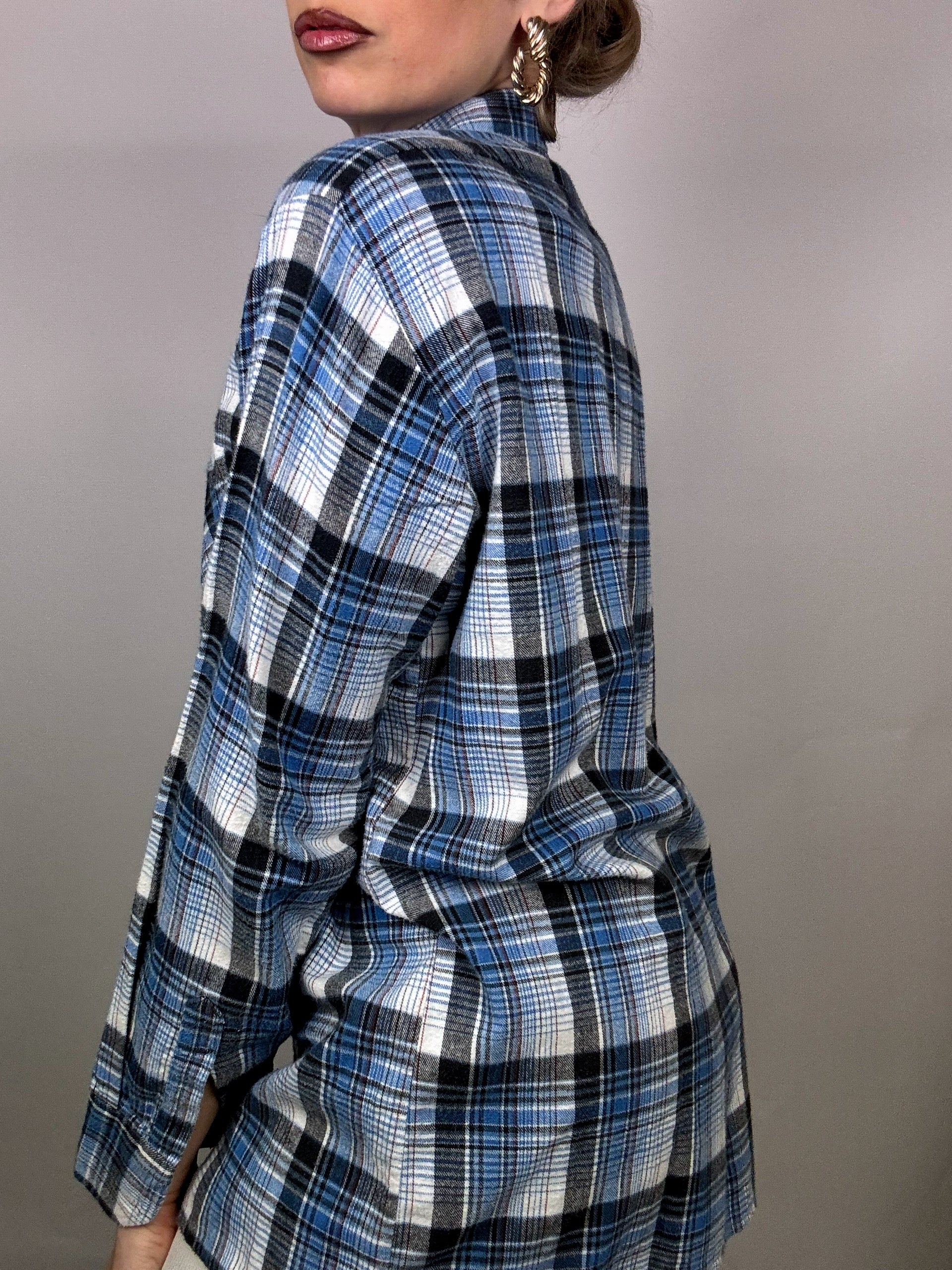 Vintage L blue plaid thick shirt