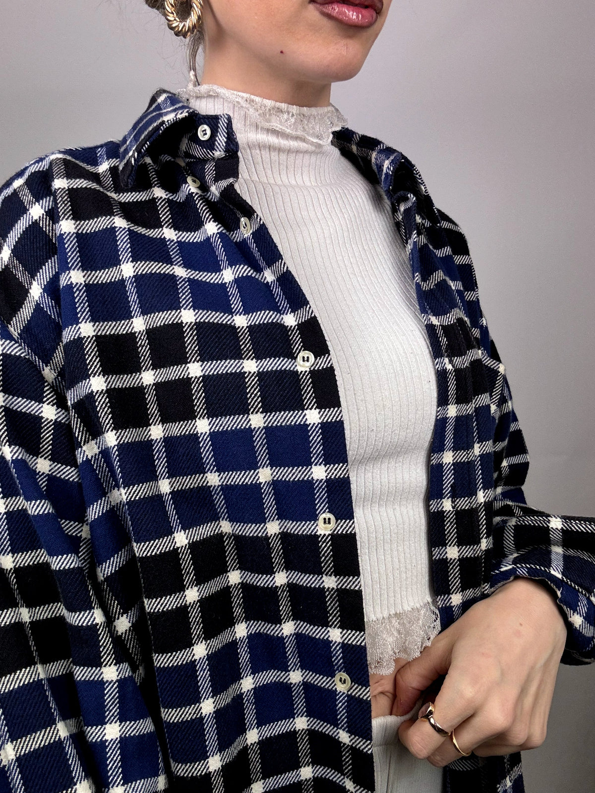 Vintage L blue and black plaid thick shirt