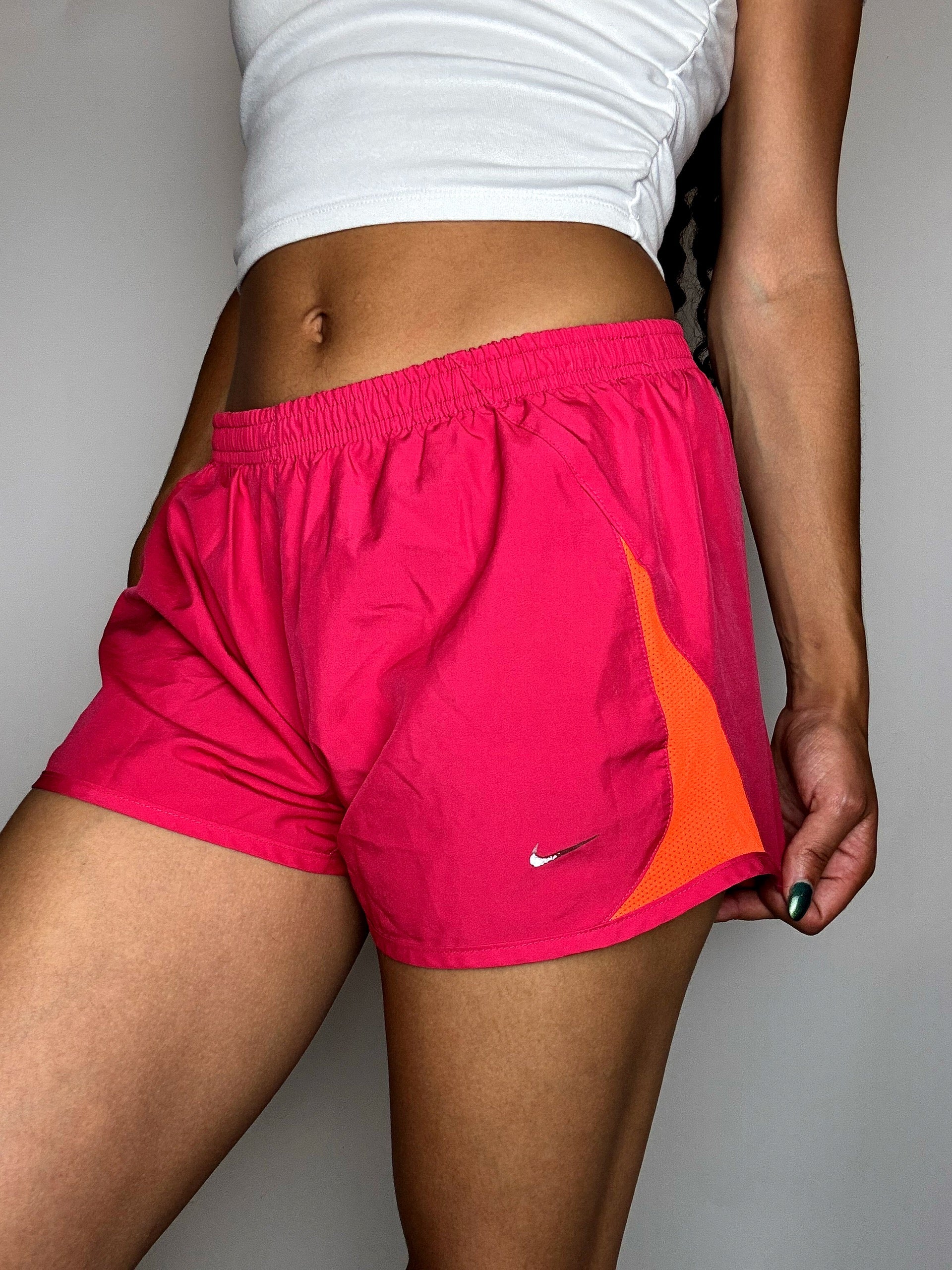 Short de sport framboise NIKE M vintage