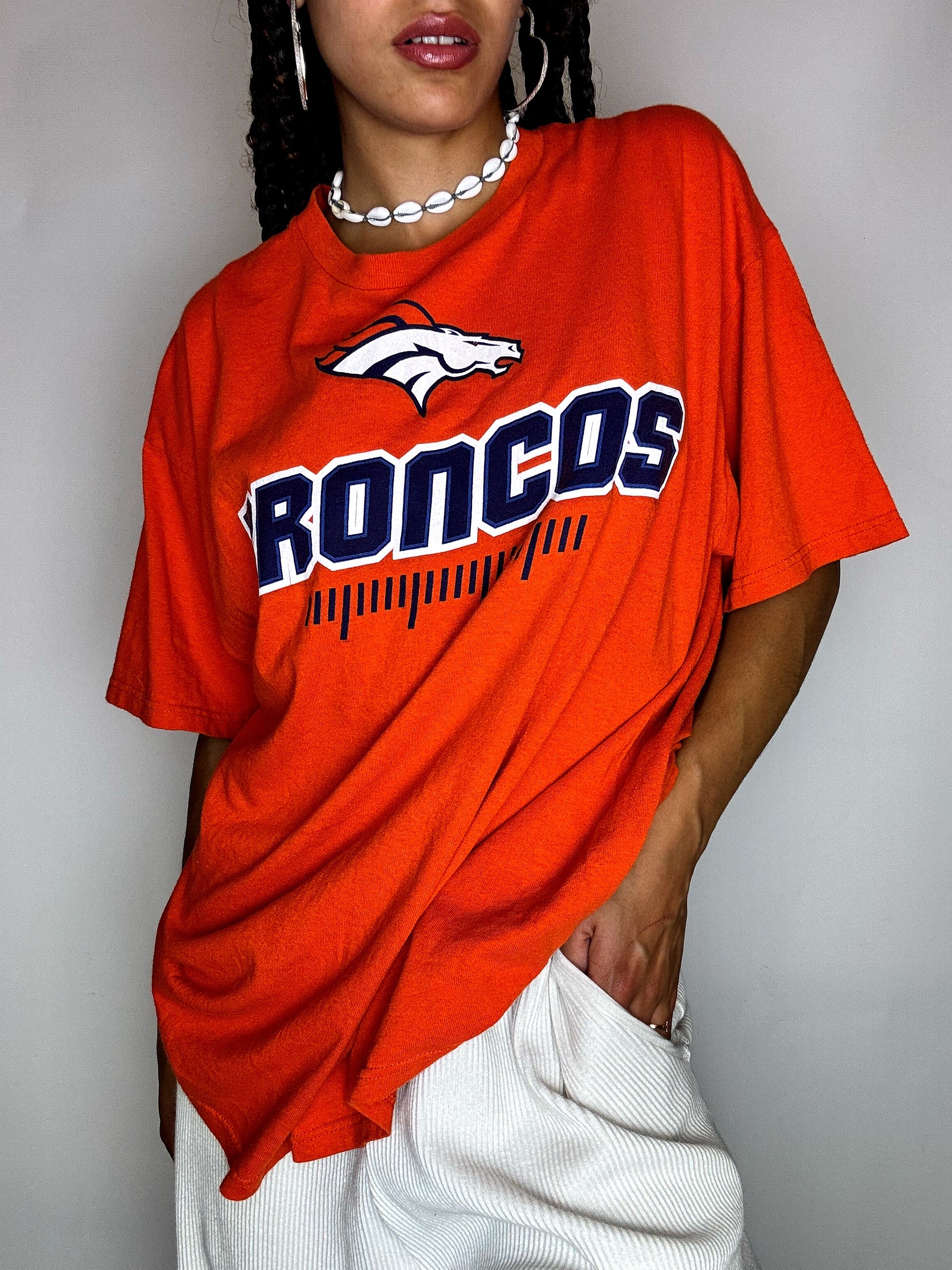 Gelbes NFL x DENVER BRONCOS Vintage-T-Shirt (Größe M)