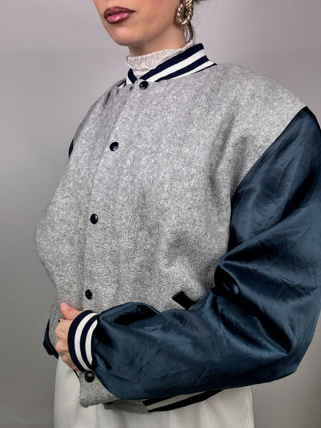 Vintage grey and navy two-material bomber jacket L